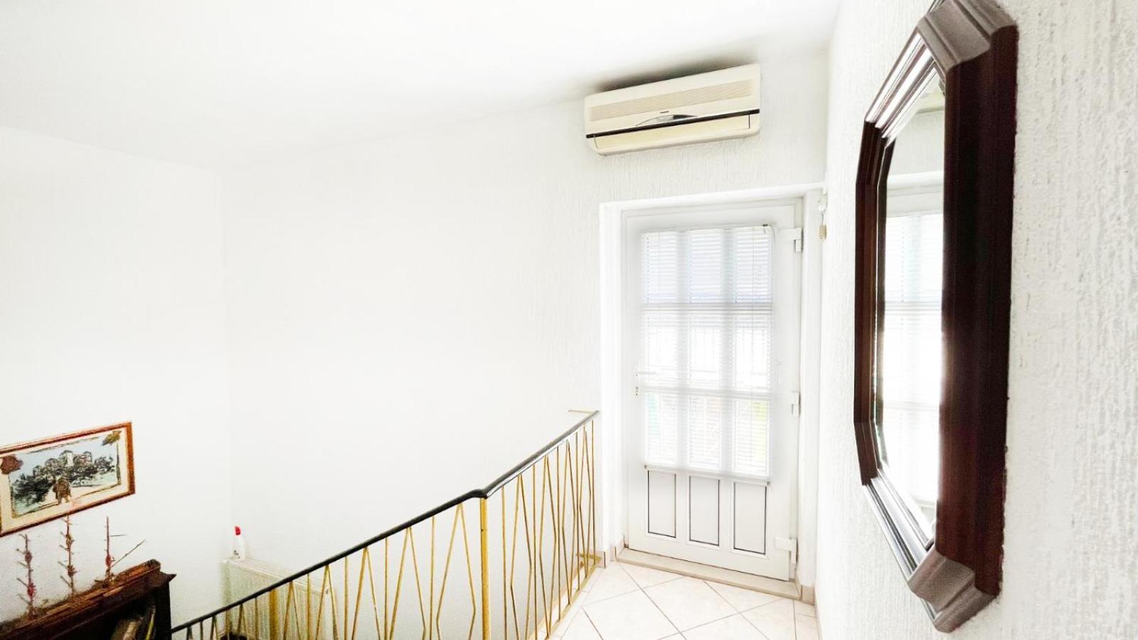 Vuke Apartments Сен Екстериор снимка