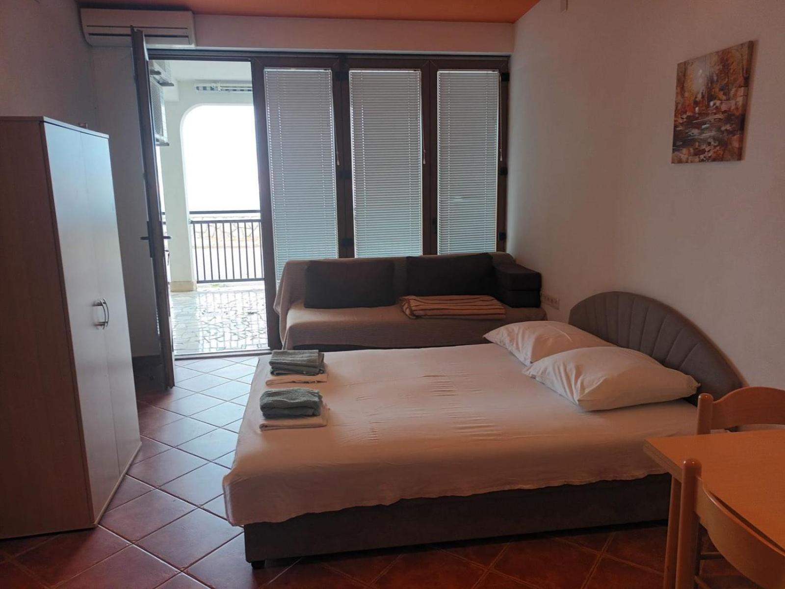 Vuke Apartments Сен Екстериор снимка