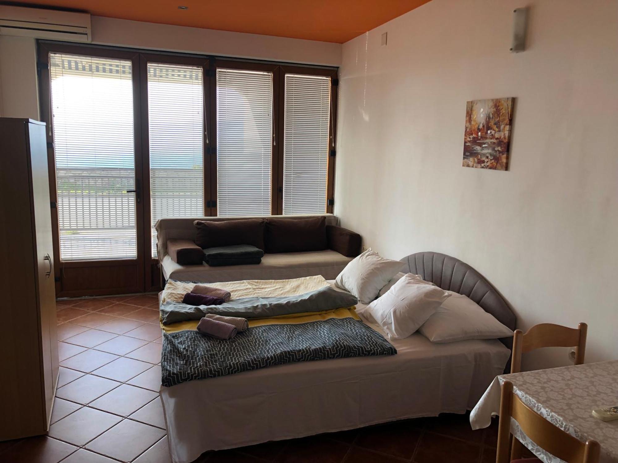 Vuke Apartments Сен Екстериор снимка
