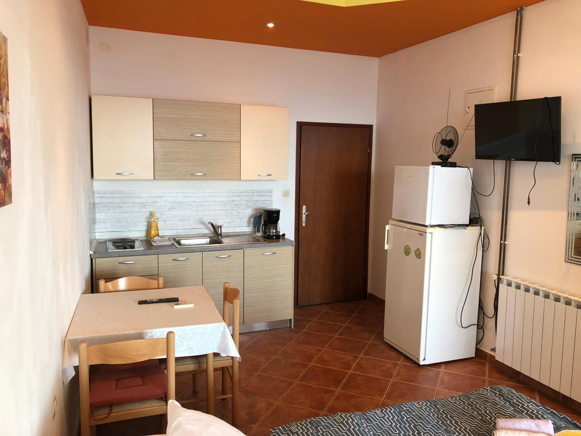 Vuke Apartments Сен Екстериор снимка
