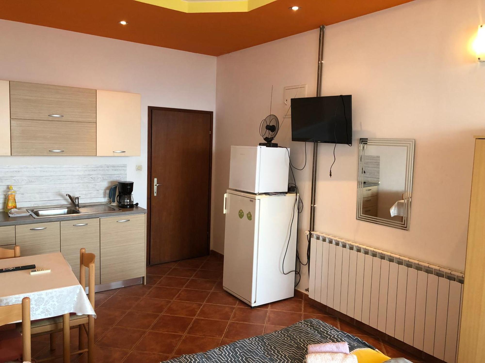 Vuke Apartments Сен Екстериор снимка