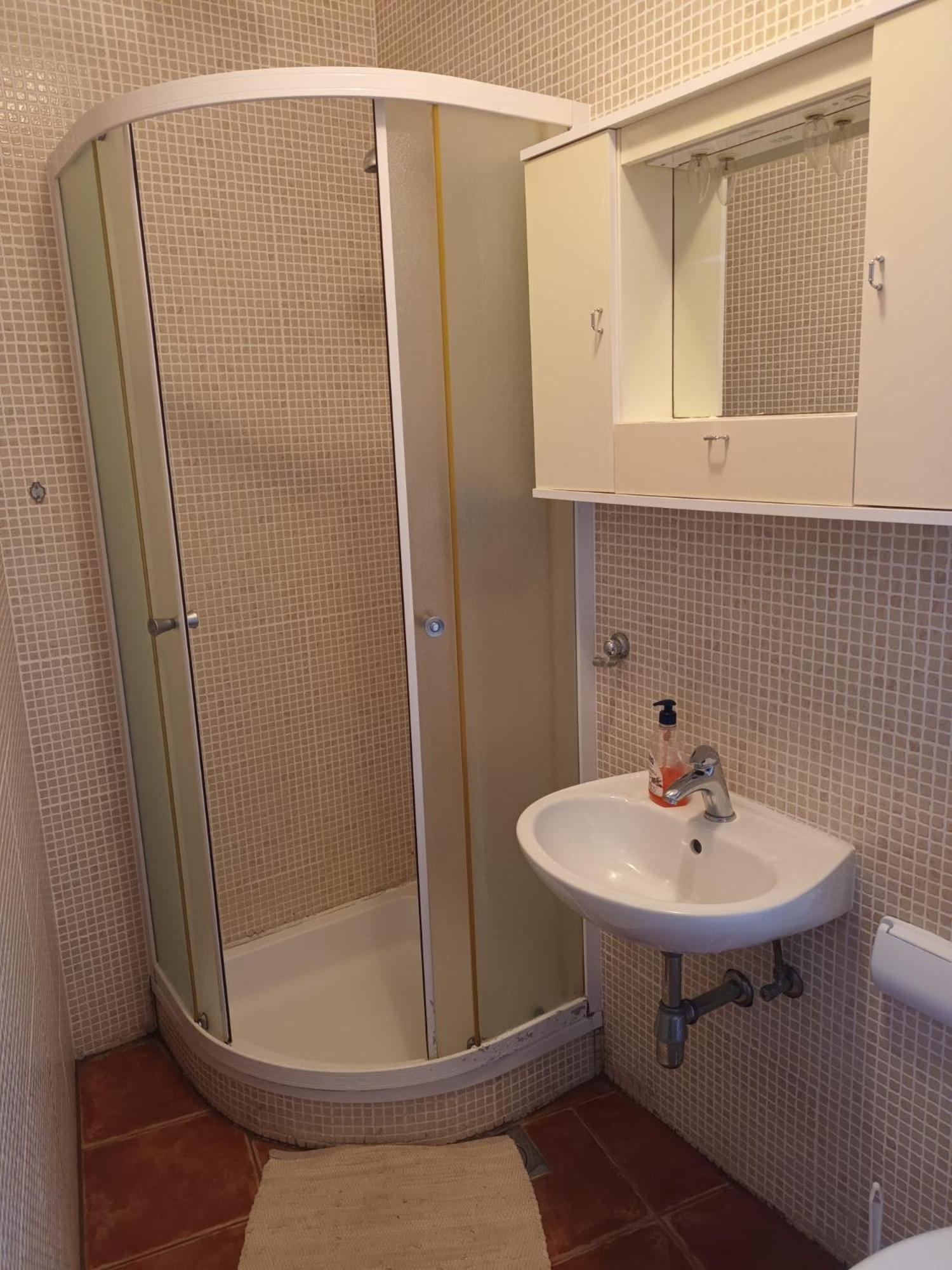 Vuke Apartments Сен Екстериор снимка